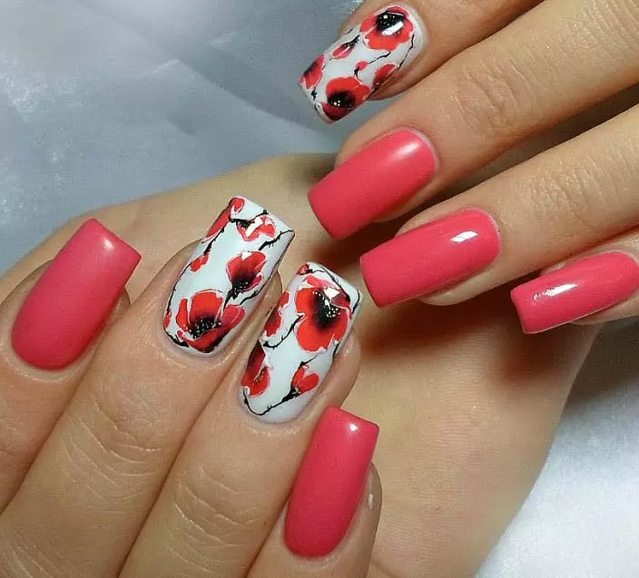 Red Manicure (156 photos): Design of square nails with red and beige varnish, novelties of the summer manicure in combination of red with gray and green 24419_130