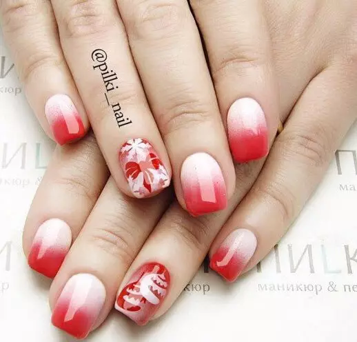 Red Manicure (156 photos): Design of square nails with red and beige varnish, novelties of the summer manicure in combination of red with gray and green 24419_73