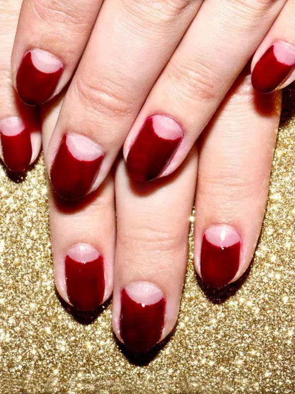 Dark Red Manicure (40 foto): Belle opzioni di design per unghie 24421_16