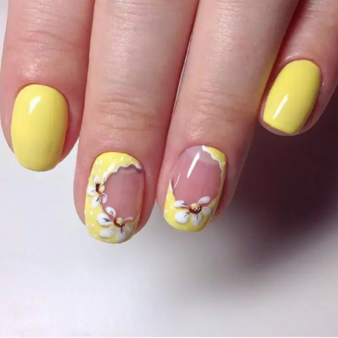 Sömnig gul manikyr (39 bilder): Nail design med lackljus och blekgul 24437_3