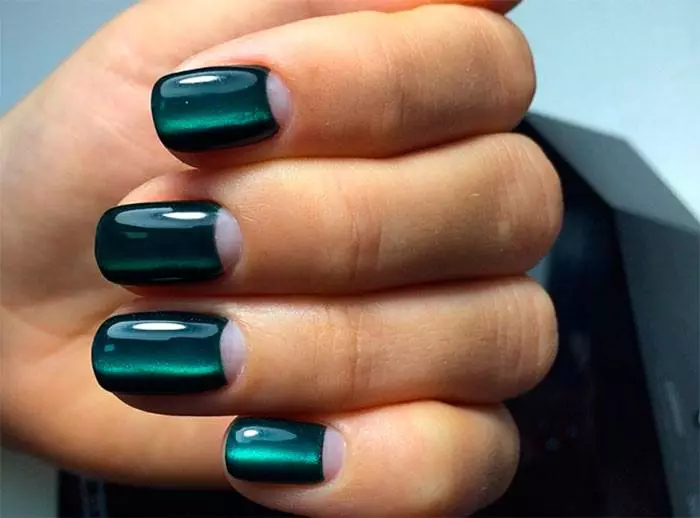Green Manicure 