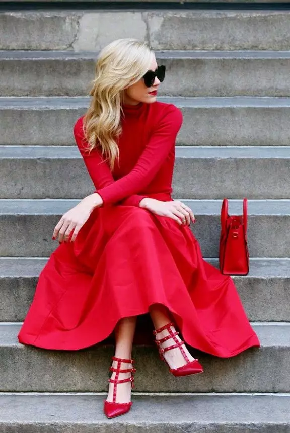 Red Heel Shoes (73 foto's): Model op 'e heak, heech, leech en op in dikke heak, prachtige ôfbyldings 2443_14