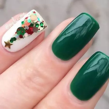 Manicure em cores verdes (38 fotos): características de design de unhas 24447_31