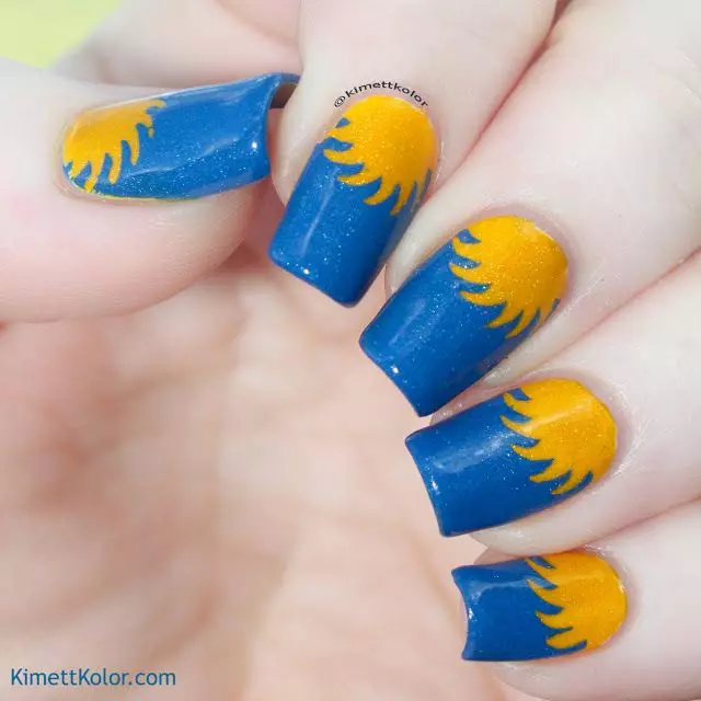 Manicura azul-amarela (51 fotos): ideas de deseño de uñas en tons amarelos e azuis 24468_10