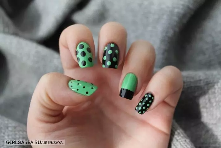 Црно и зелено нокти (31 фотографии): Како да направите нокти во црни и зелени тонови? 24482_2