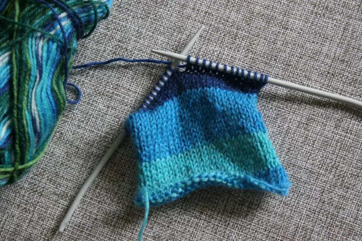 Knitting Poob Lawm: Cov menyuam yaus cov khoom siv rau knitting khoom ua si, hnab thiab hnab ev ntawv, cuab yeej rau kev muaj tswv yim thiab khoom plig knitting 24509_33