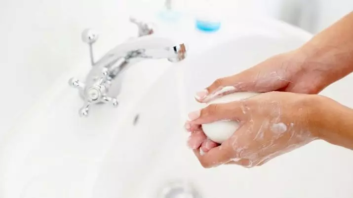 Mizophobia: pelkää likaa ja bakteereita. Mikä on nimi pelko mikrobien ja likaiset kädet? Miten hoitoon fobia? Oireet ja syyt puhtaus mania 24535_2
