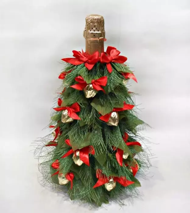 Jaungada koks ar savām rokām: kā padarīt Ziemassvētku eglīti jaunajam gadam no papīra, saldumiem un citiem no draudzenes? Idejas un maģistra klase 24587_19