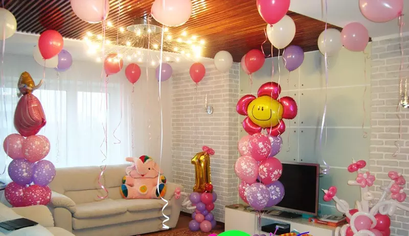 Decorazione di compleanno della ragazza: come decorare una stanza per una ragazza 2-3 anni e 5-10 anni? Idee per bambino 8, 11, 12, 13, 14, 15 anni 24608_24