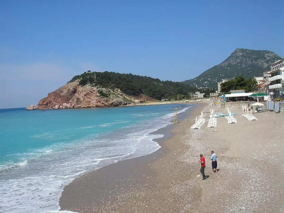 Plaj yo pi byen pou rekreyasyon ak timoun nan Montenegwo (39 foto): Deskripsyon Sandy ak lòt plaj 24672_19