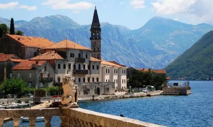 Budva (127 bilder): Hotellfasiliteter i Montenegro, Bestedslag. Underholdning for helligdager med barn og uten. Turistanmeldelser. 24673_127