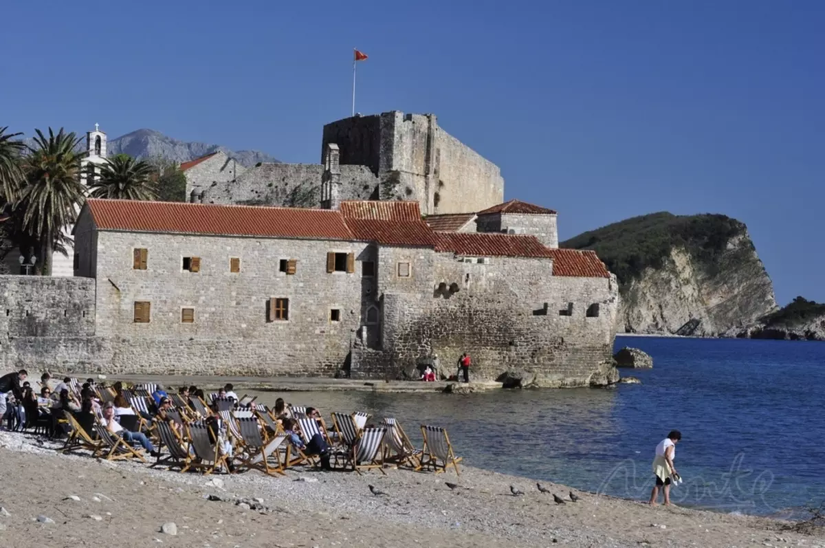 Budva (127 bilder): Hotellfasiliteter i Montenegro, Bestedslag. Underholdning for helligdager med barn og uten. Turistanmeldelser. 24673_83