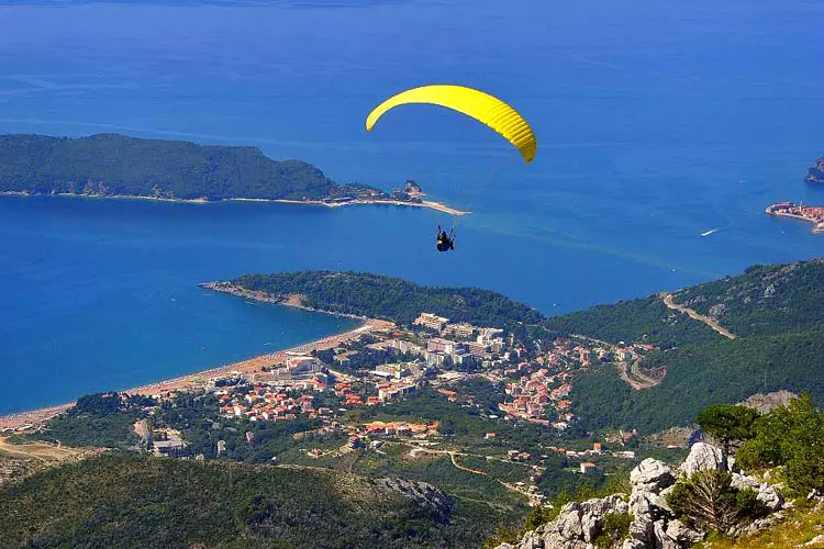Sutomore (72 nuotraukos): Sunkumai Orai Juodkalnijoje. Kokį paplūdimį pasirinkti turistus? Atrakcionų aprašymas. Apžvalgos 24684_27