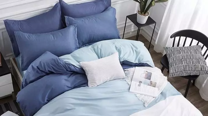 أغطية السرير (53 صورة): مجموعات جميلة. ما هي مرافق النوم هي الأكثر جودة جيدة وكيفية اختيارها؟ إنتاج 24720_16