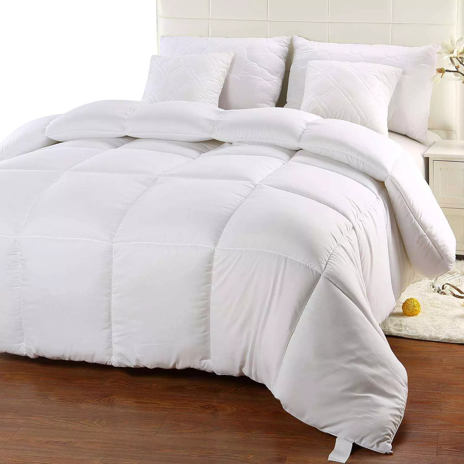 Liño de cama (53 fotos): belos kits. Que instalacións de durmir son a calidade máis boa e como elixilas? Produción 24720_22