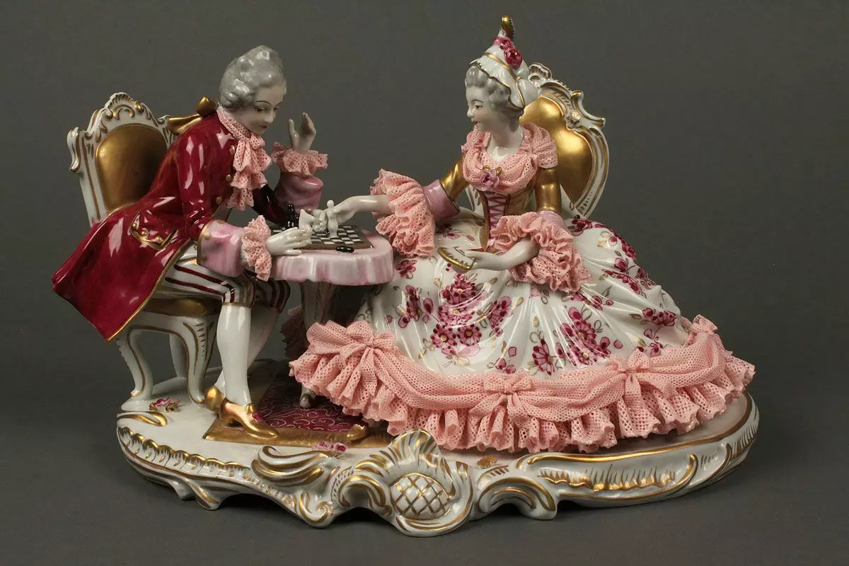 Porcelánové figurky-starožitnosti: Chantilly starožitné figurky a vintage čínské figurky, modely rostlin Kuznets a Maissen porcelán