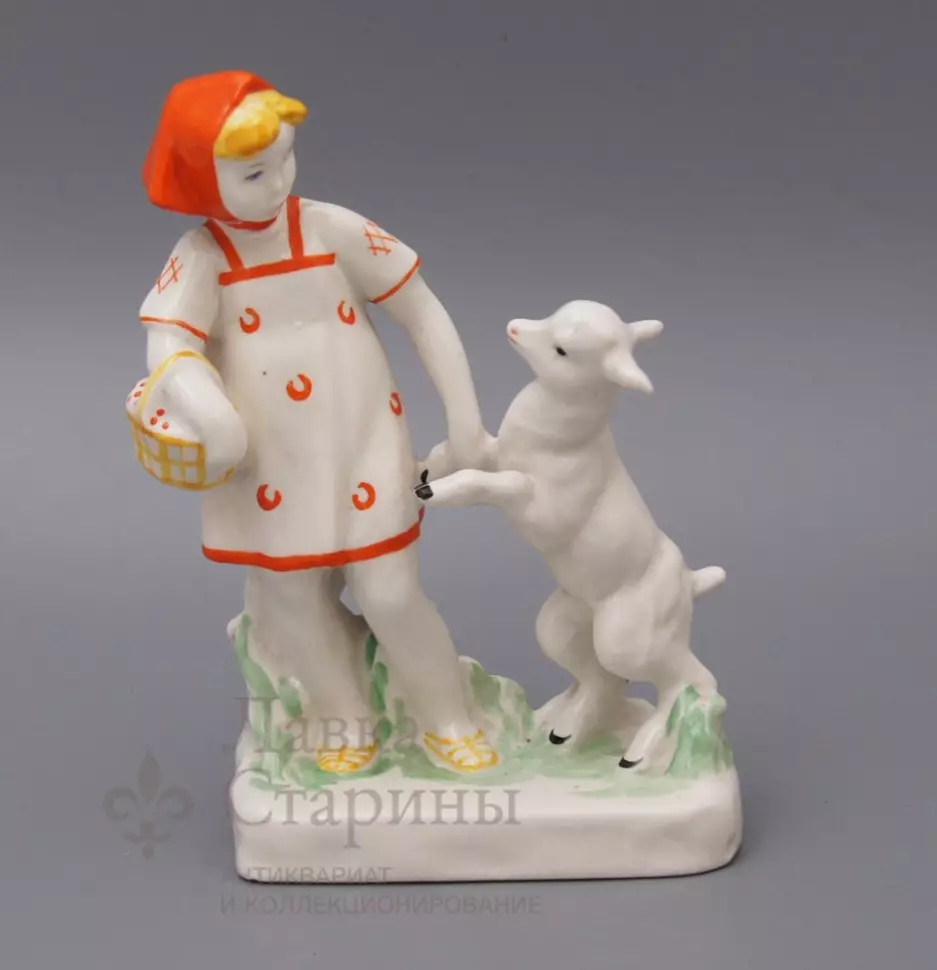 Статуетка на СССР: Най-скъпите фигурки от периода съветски. Сняг Maiden фигурки и фигурист, мечка и коне, скиор и други модели на СССР 24823_52