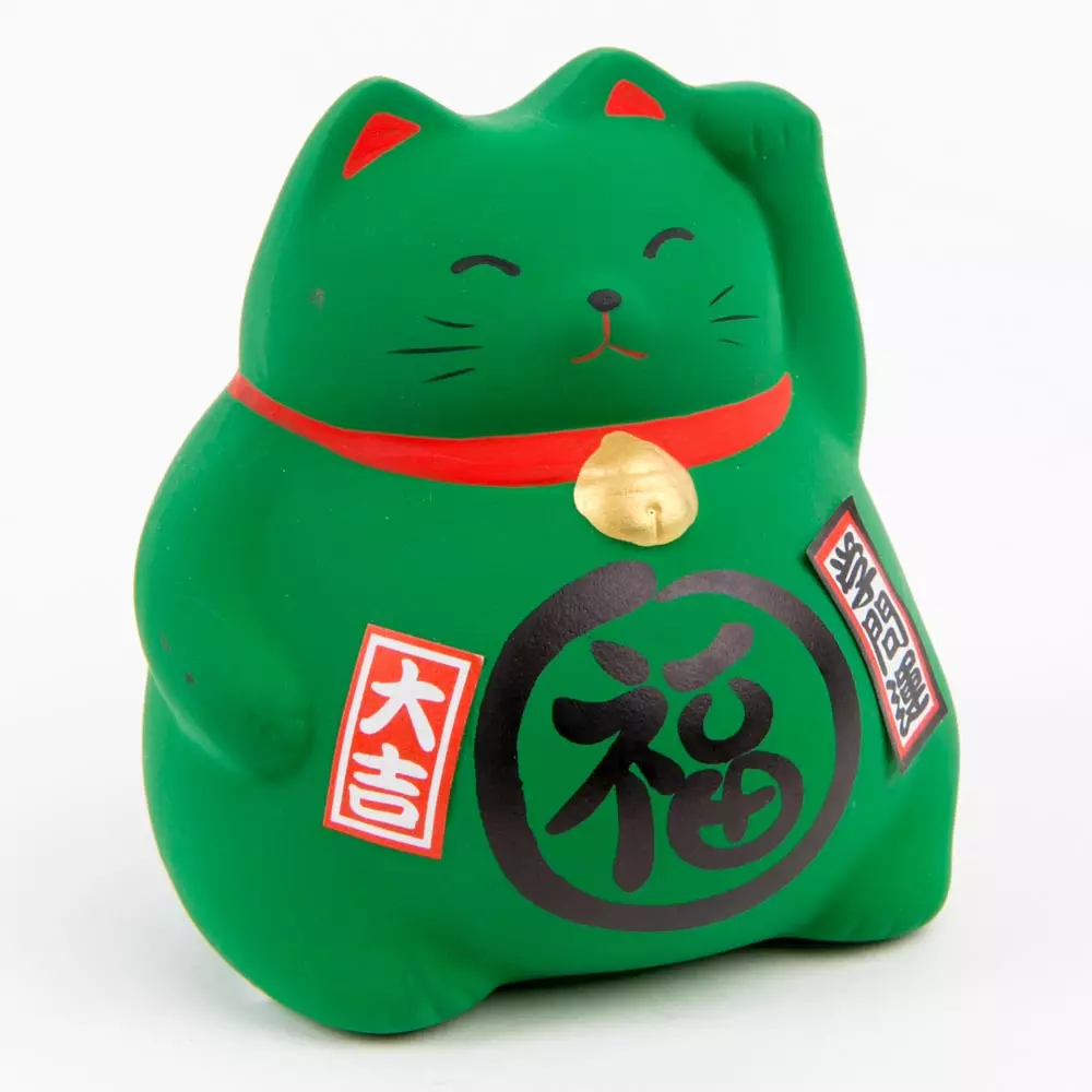 MALEKI-NECO: Værdien af ​​katten er held og lykke, japanske katte statuetter med hævet højre og venstre pote. Hvorfor vinder en kitty sin pote? Hvor skal man sætte en figur? 24827_23