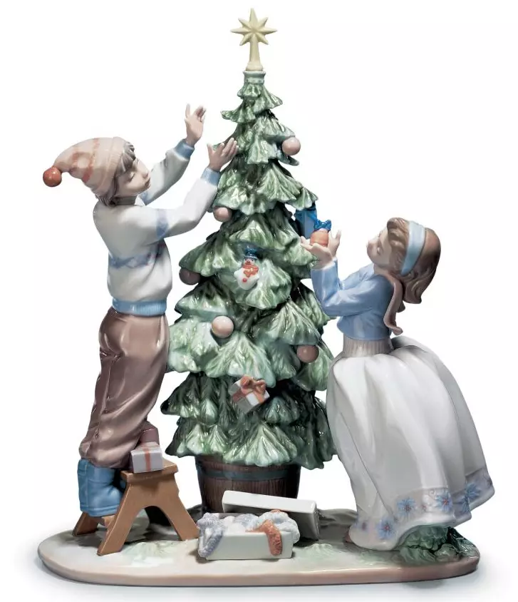 Bức tượng nhỏ năm mới: Hình Santa Claus và hươu sứ, bóng âm nhạc, đồ chơi phát sáng và những người khác. Làm thế nào để lựa chọn cho nội thất cho năm mới? 24831_3