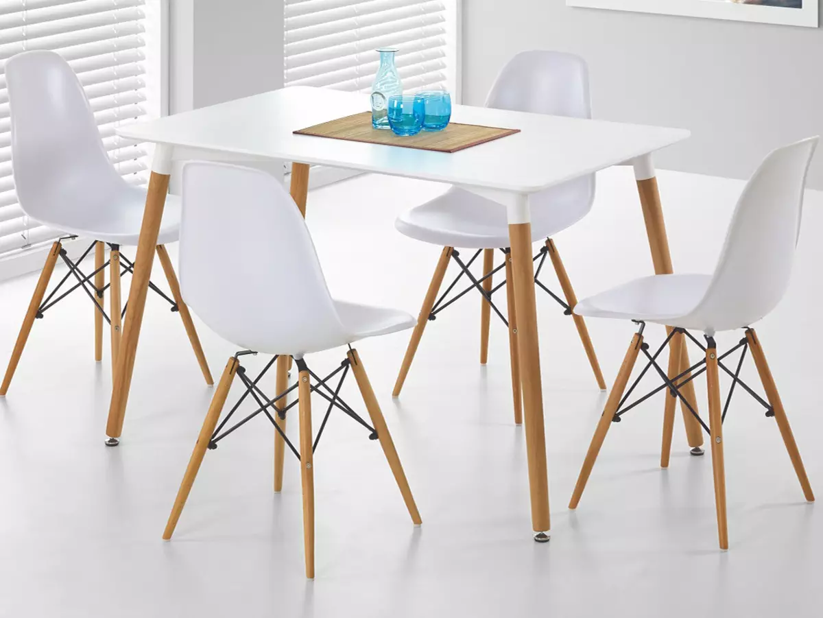 Белите кухненски столове (37 снимки): Ярки дървени кухненски столове в интериора, модерен дизайн на черни и бели модели с гърба и други столове 24838_3