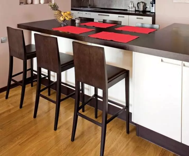 Mutfak Yarı ikili koltuklar (27 fotoğraf): sandalyeleri Özellikleri malzeme ve tasarım seçimi için 60 cm ve diğer modelleri önerileri yüksekliğindeki 24841_10
