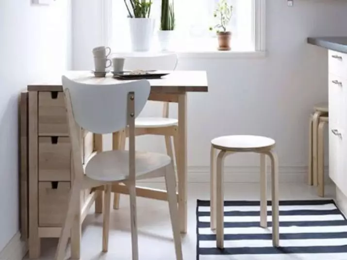 Tables-Stands for Kitchen (50 foto): Model dapur dengan laci dan rak. Bagaimana cara mengambil meja di bawah wastafel untuk sebuah ruangan kecil? Tabel untuk hidangan 800x600x850 mm dan model lainnya 24852_42