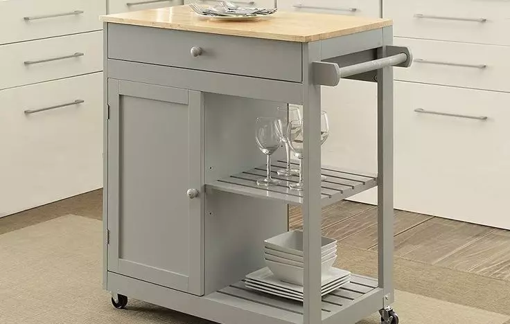 Tables-Stands for Kitchen (50 foto): Model dapur dengan laci dan rak. Bagaimana cara mengambil meja di bawah wastafel untuk sebuah ruangan kecil? Tabel untuk hidangan 800x600x850 mm dan model lainnya 24852_47