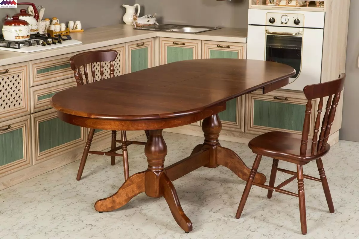 Grupo de comedor para a cociña con mesa deslizante (51 fotos): cadeiras dobráveis ​​de madeira e mesa de cociña transformadores, mobles de vidro e outras opcións 24861_18