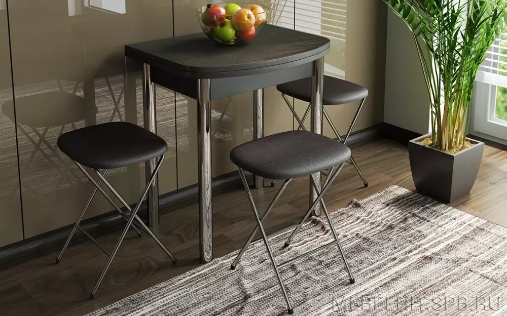 Eetgroep voor keuken met schuiftafel (51 foto's): opvouwbare stoelen uit hout en keukentafels Transformers, glazen meubels en andere opties 24861_2