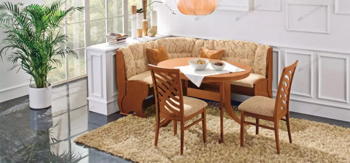 گوشه های آشپزخانه نرم (55 عکس): طراحی مبلمان برای آشپزخانه کوچک و بزرگ، اندازه گوشه ها با میز و صندلی 24886_17