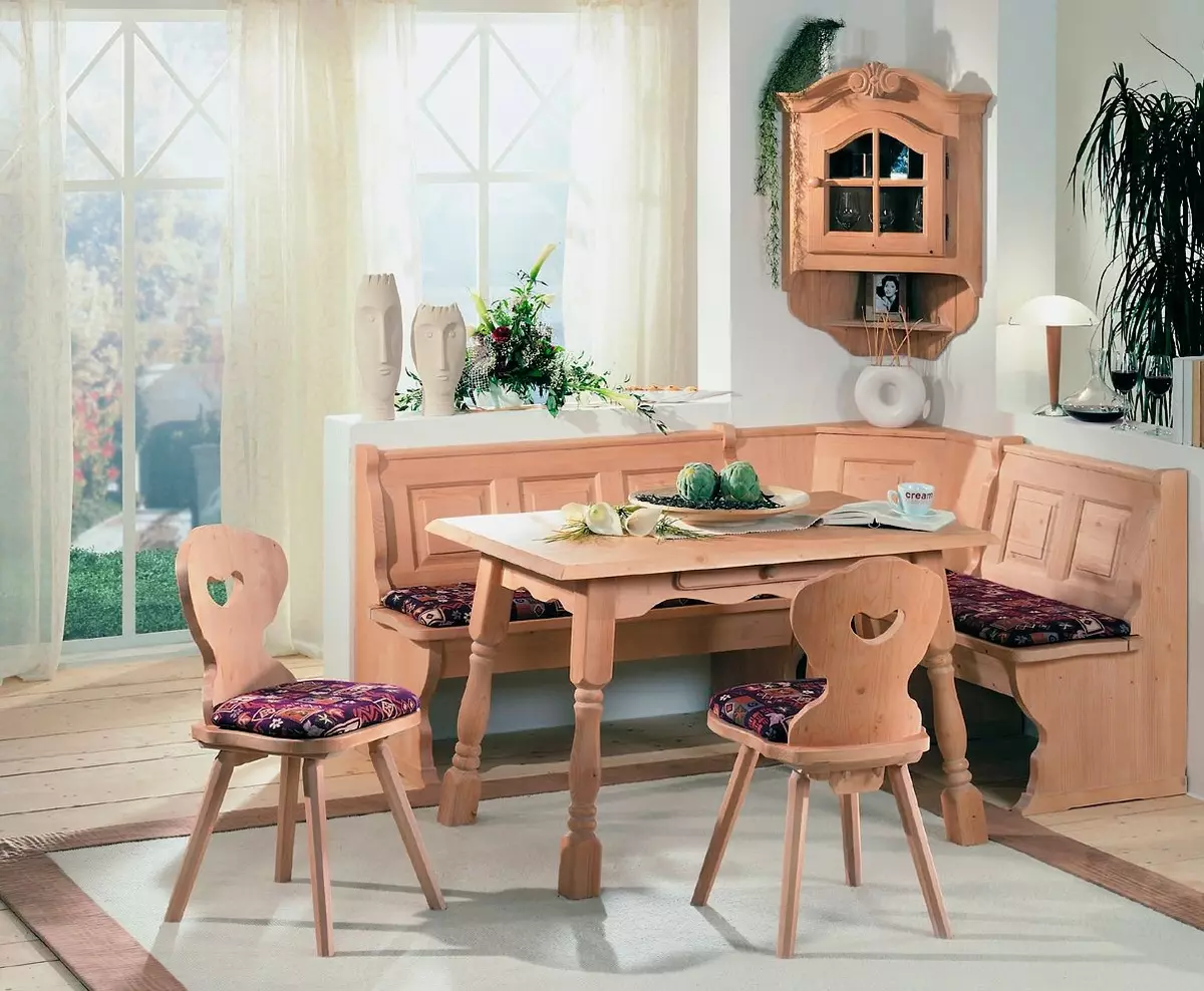 گوشه های آشپزخانه نرم (55 عکس): طراحی مبلمان برای آشپزخانه کوچک و بزرگ، اندازه گوشه ها با میز و صندلی 24886_40