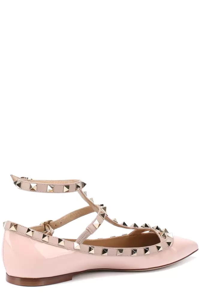 Valentino Shoes (62 รูปภาพ): STIKED MODELS, ROCKSTUD, แทงโก้, สีแดง, Garavani 2488_19