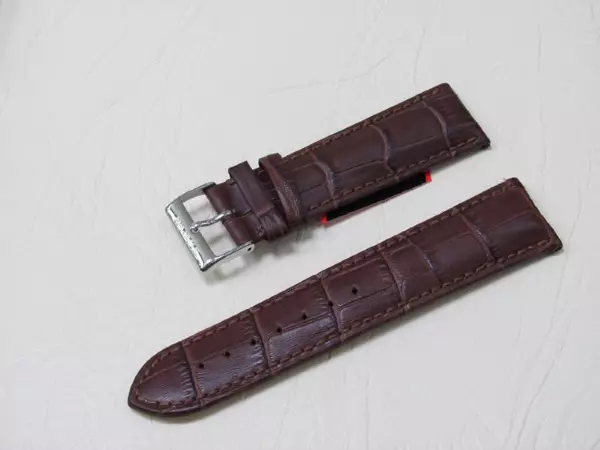 Leather belt (83 photos): Women's models of genuine leather, handmade, how to straighten 2489_37