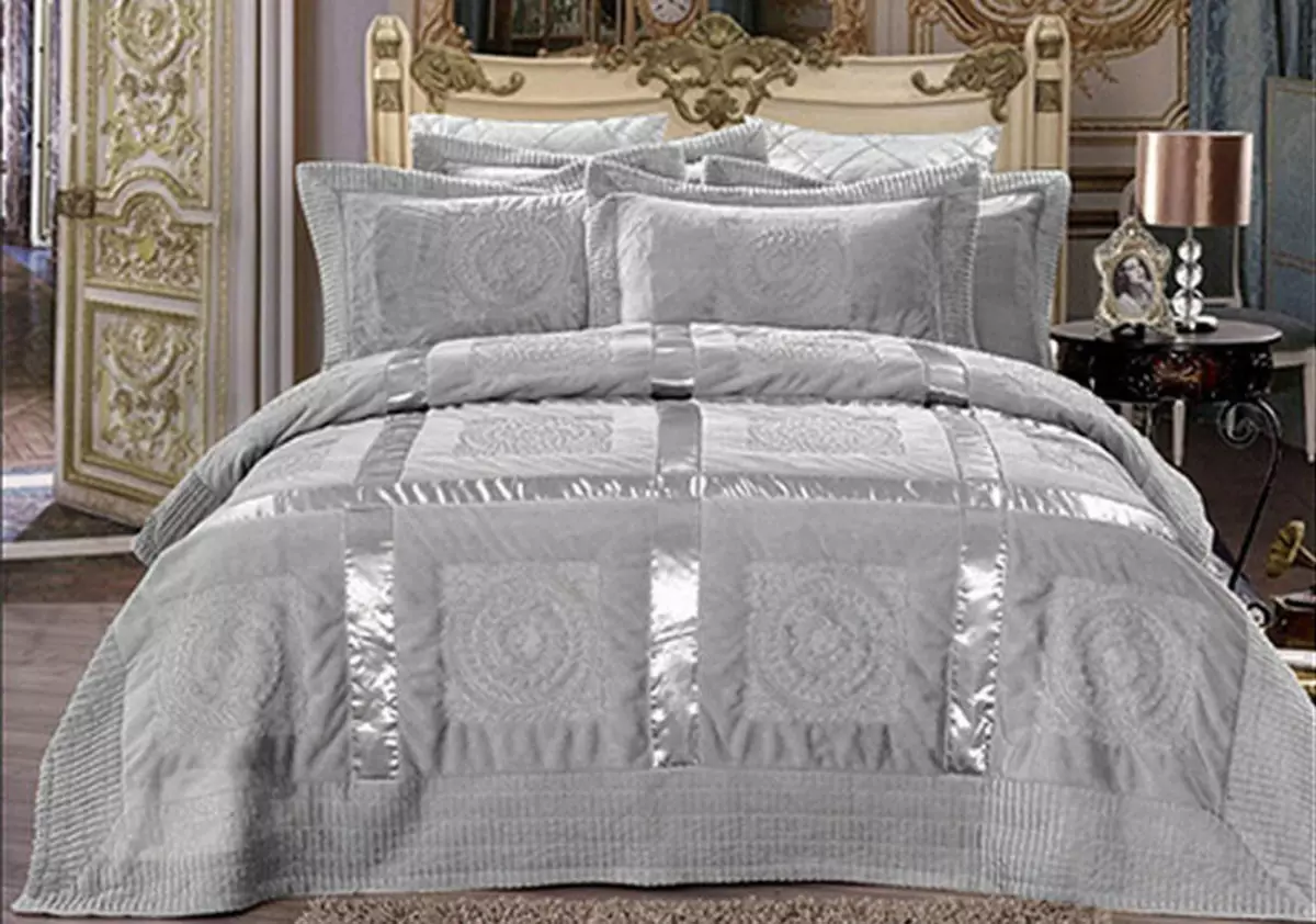 Karusnahast voodikatted: pliidid kunstlikust ja looduslikust karusnahast pikka vahi voodi, Marianna ja teiste kahepoolsete voodikatte puhul 24928_3
