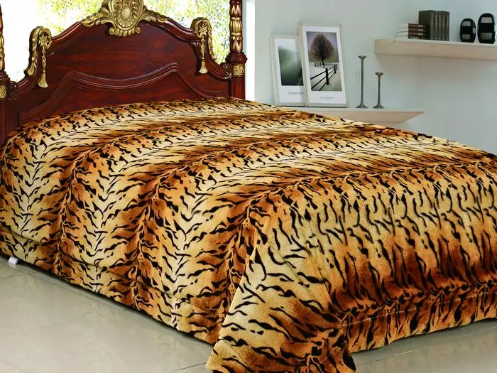 毛皮のベッドの広がり：ベッド、マリアナなどの長い山との人工的で自然の毛皮からの格子縞、両面ベッドスプレッド 24928_32