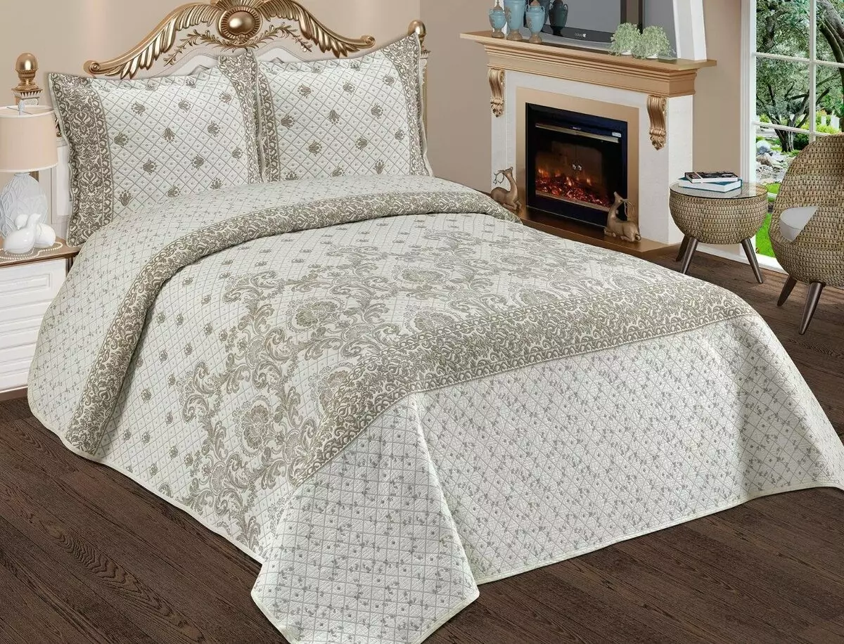Bedspreads Tapestry (37 foto): Jacquard bedspreads në krevat 220x240 dhe madhësi të tjera, përbërjen e pëlhurës sipas GOST, monophonic dhe të tjera bedspreads 24933_7