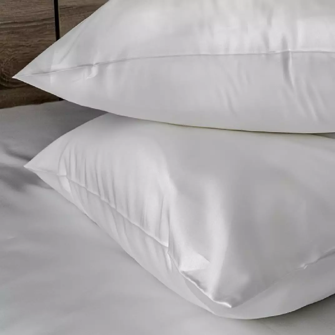 Liño de cama a partir de algodón egipcio: conxuntos de roupa de tecido de Exipto, vantaxes e contras, coidados e opinións de revisión 24953_18