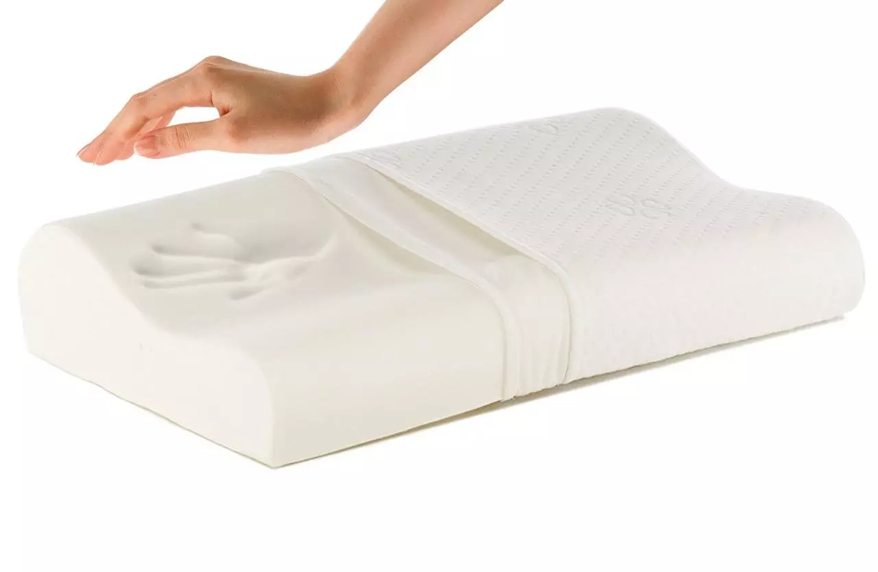 Pillow with memory effect: orthopedic and anatomical models Memory Foam under the head. How to sleep on it? Rating of the best models, reviews 24957_5