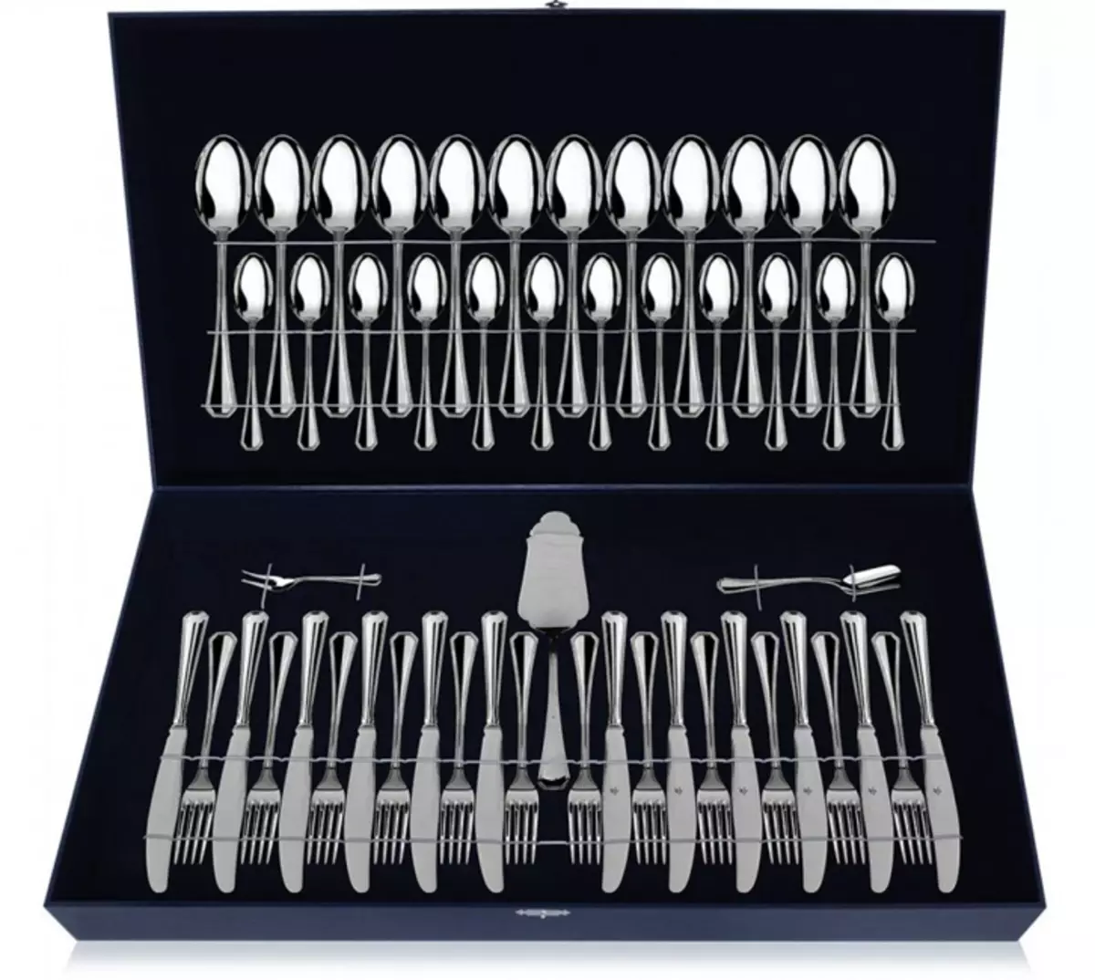 Sets van bestek: een set van vorken, messen en lepels voor 6 en 24 personen, geregistreerd gift opties, overzicht van de sets in een koffer 24977_18