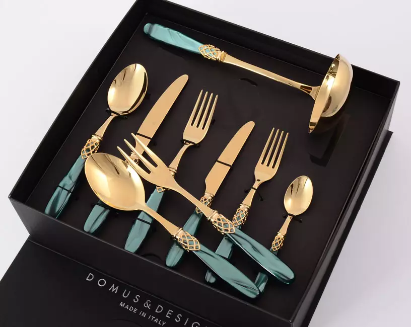 Set tina cutlery: susunan garpu, pegat sareng spoons pikeun 6 sareng 24 jalma anu kadaptar, pilihan kado anu kadaptar, tinju tina set dina koper 24977_55