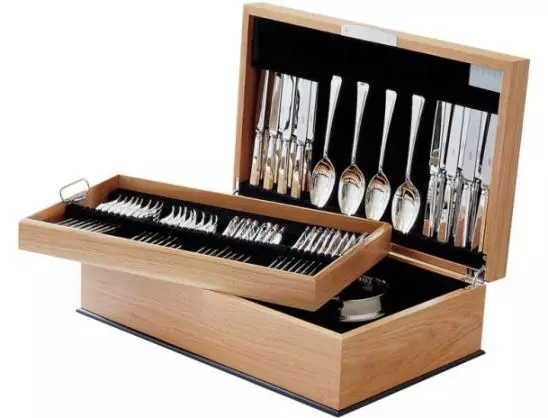 Perak Cutlery: Cara Memilih Set Perangkat untuk 1, 6 dan 12 Orang? Apa tanda pada alat makan perak? Bagaimana cara membersihkan? 24981_20