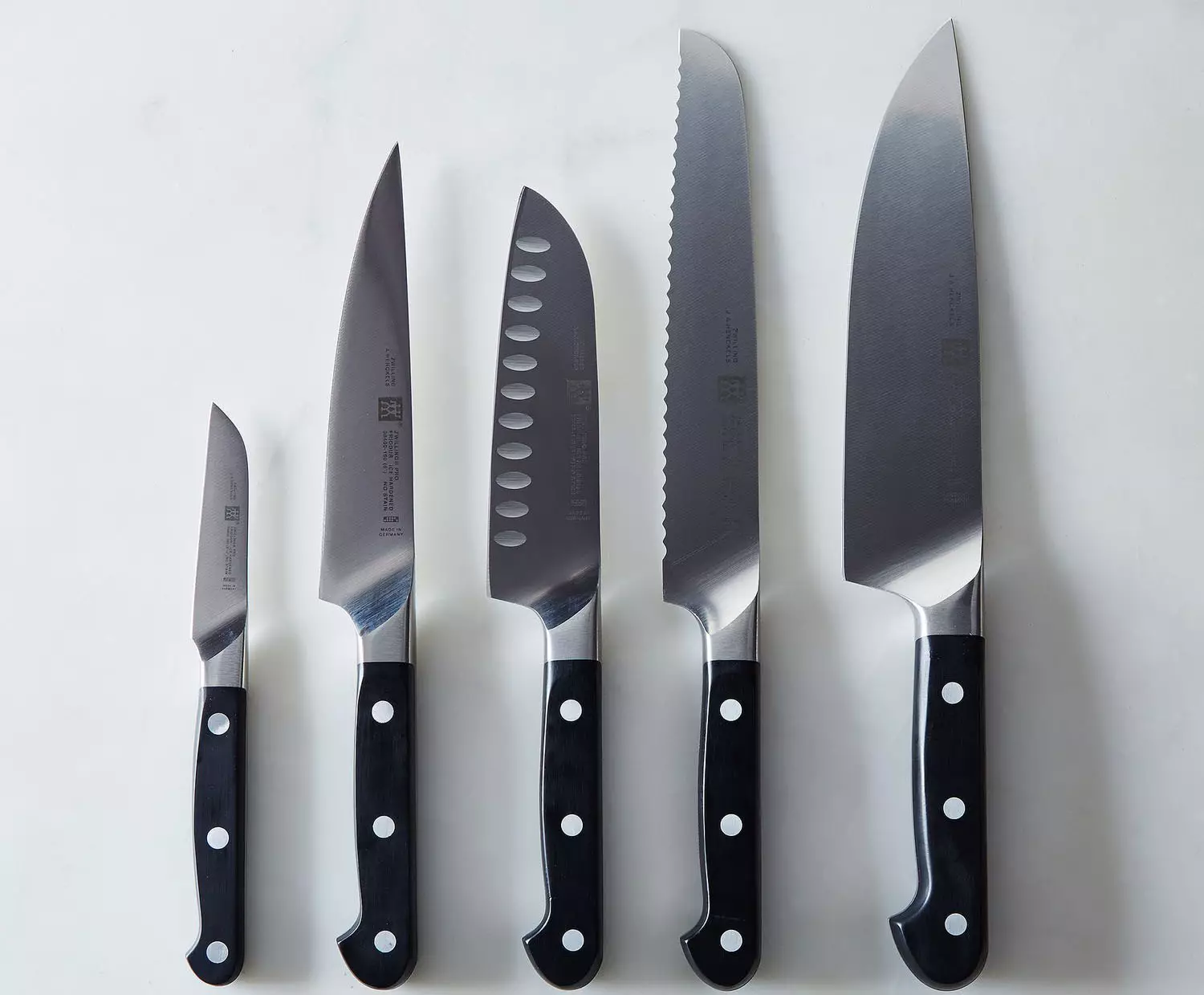 ドイツのナイフ（46枚の写真）：Zwilling J.A Kitchen Kniveヘンケルとその他の製造業者のセット。最高の包丁を選ぶ 24990_6