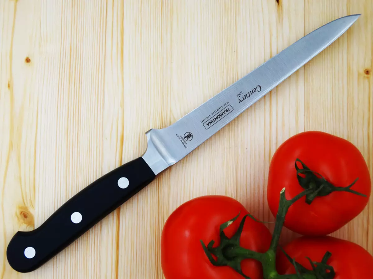 Flashing knife (31 photos): How to choose a cutting knife for cutting meat? Why do you need a universal knife? Professional traffic and other models 24992_19