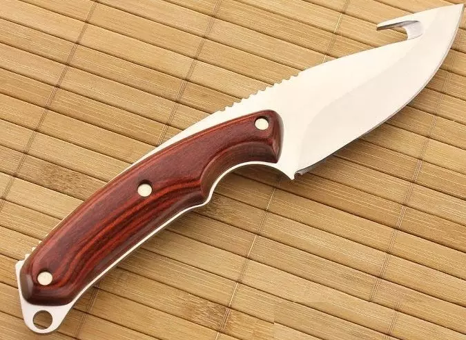 Shkuronal nož (43 slike): Opis Skinners, ima izbora tijela. Kako se koristi profesionalni nož za uklanjanje kože? 24993_3