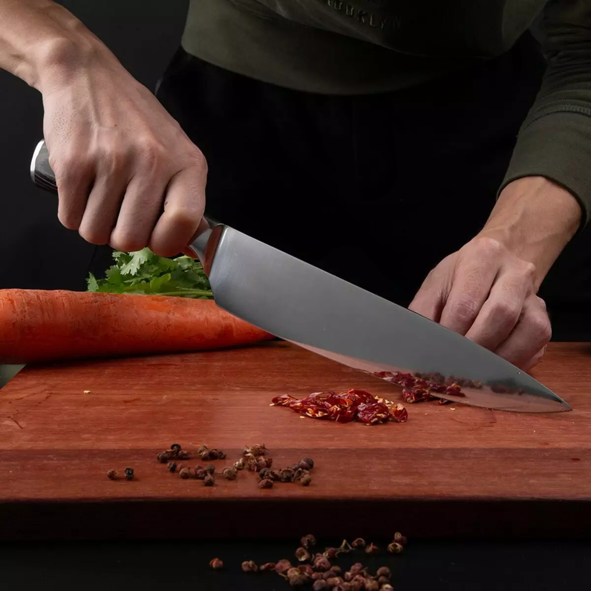 Japonské kuchynské nože (35 fotiek): Kiomo nože funkcie a iné nože výrobcov. Nakiri a Deba, Santoku a iné druhy. Výber nastavenia 24998_12