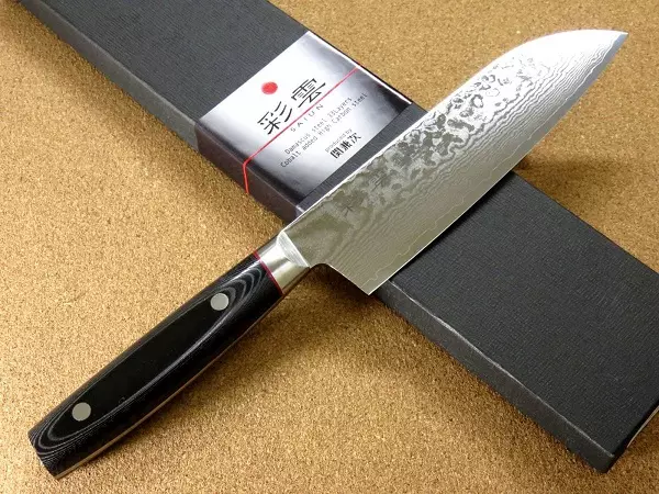 Knives Dapur Jepang (35 Poto): Kiomo Kacabatan sareng Pabrikan séjén. Nakiri sareng Deba, Santoko sareng spésiés sanés. Pilihan suske 24998_24