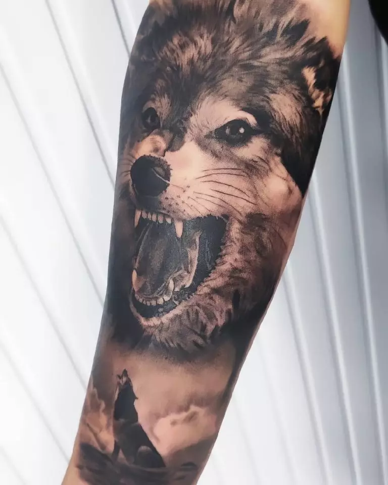 タトゥー「Oskal Wolf」（43写真）：価値とスケッチ、肩に粉砕されたオオカミの入れ墨、胸の上、前腕の他の地域で 249_43