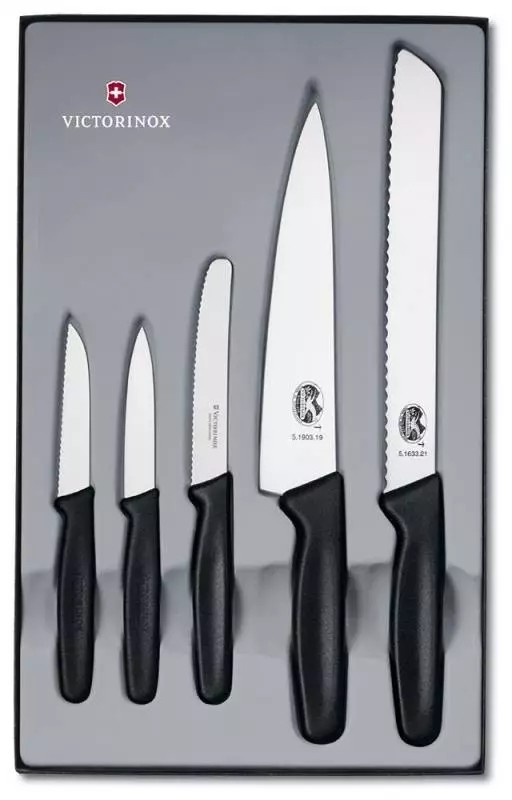 Ножове Victorinox (30 снимки): Избор на комплект кухненски ножове. Описание на швейцарците ножове за почистване на картофи и други модели. Най-добрият опции фирмата 25001_15