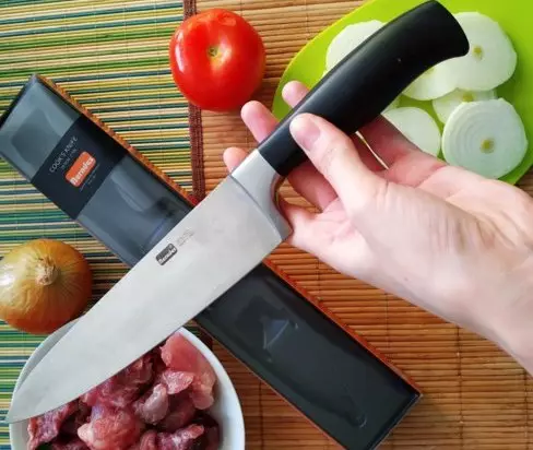 Li-knives Berndes: Santok Kitchens Sennif oluble le mefuta e meng. Likarolo tsa Cook, Universal le li-li-li-li-li-skives tse ling 25004_6