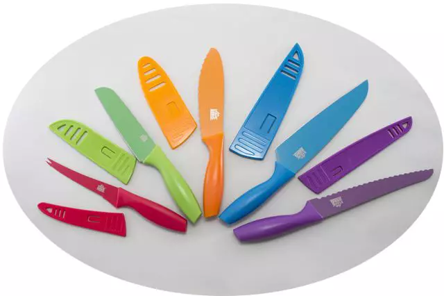 چاقو Gipfel: مجموعه چاقو مجموعه، امکانات برای مدل های آشپزخانه برای نان و پیتزا، تمیز کردن سبزیجات و مخازن کلم، بررسی مشتری 25008_10